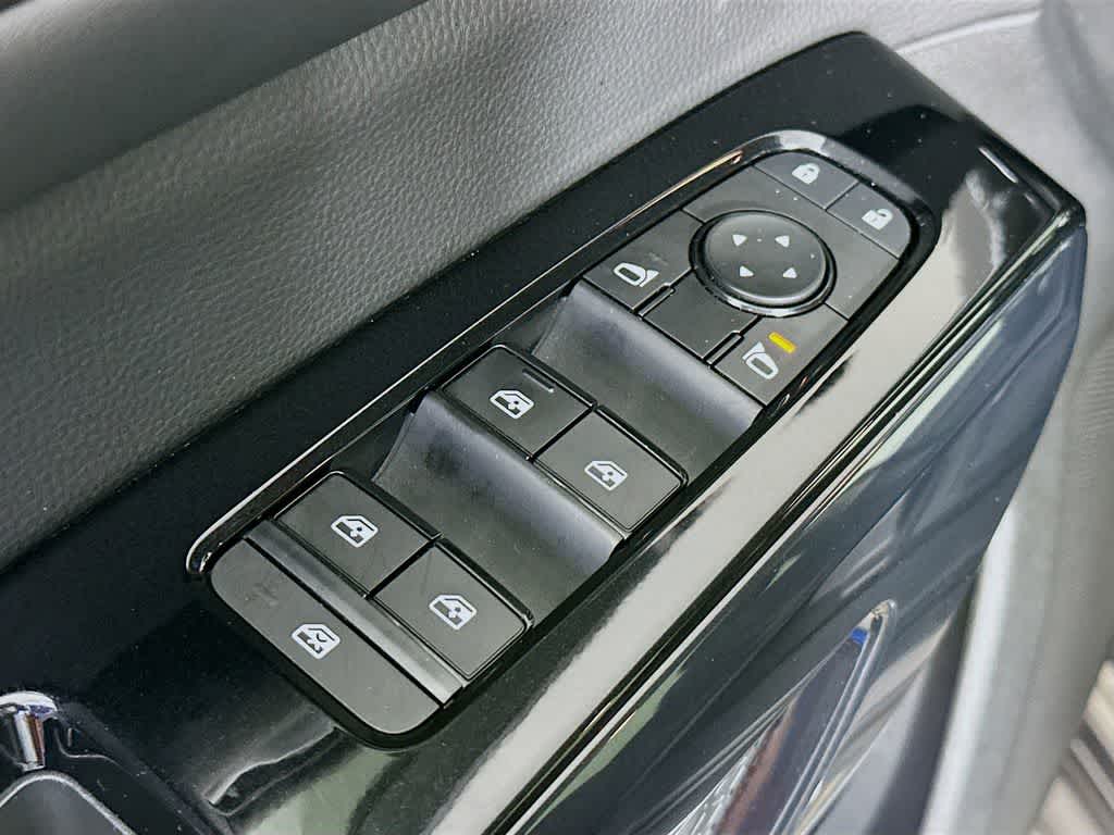 Thumbnail: 2022 Nissan Pathfinder - 29