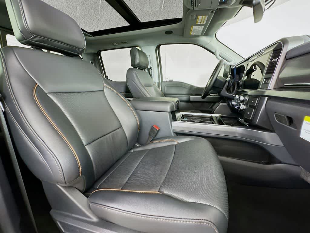 2025 Ford F-250  15