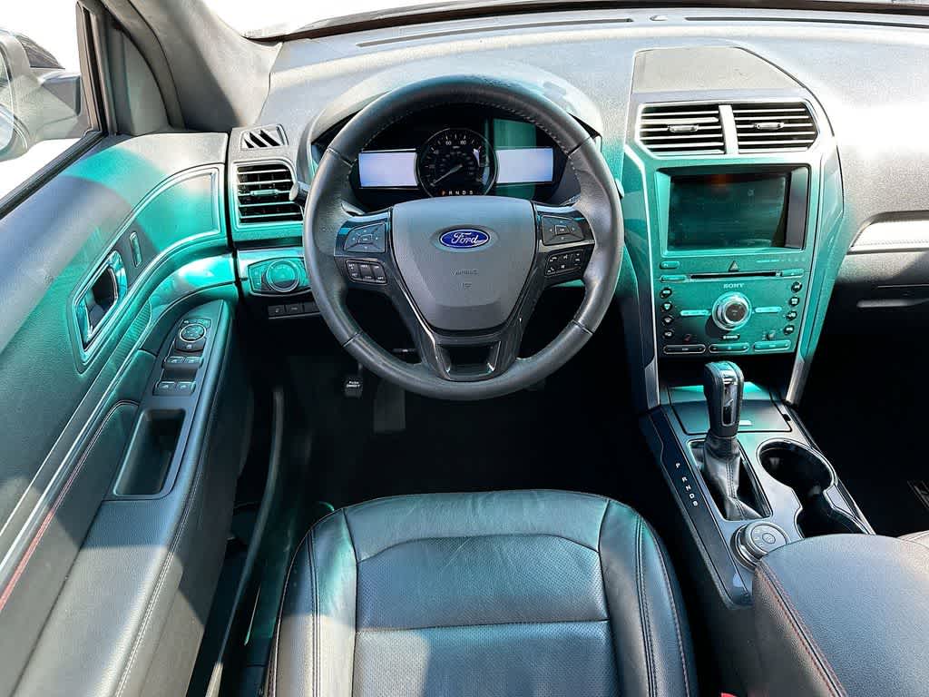 2016 Ford Explorer Sport 10