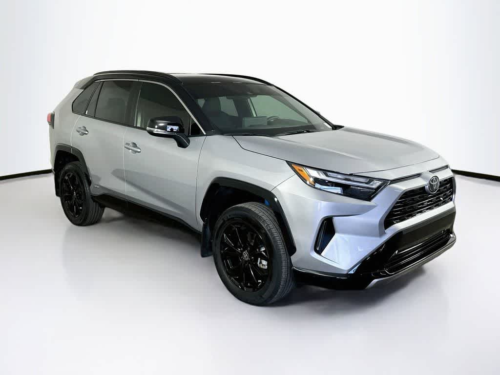 Thumbnail: 2025 Toyota RAV4 - 24