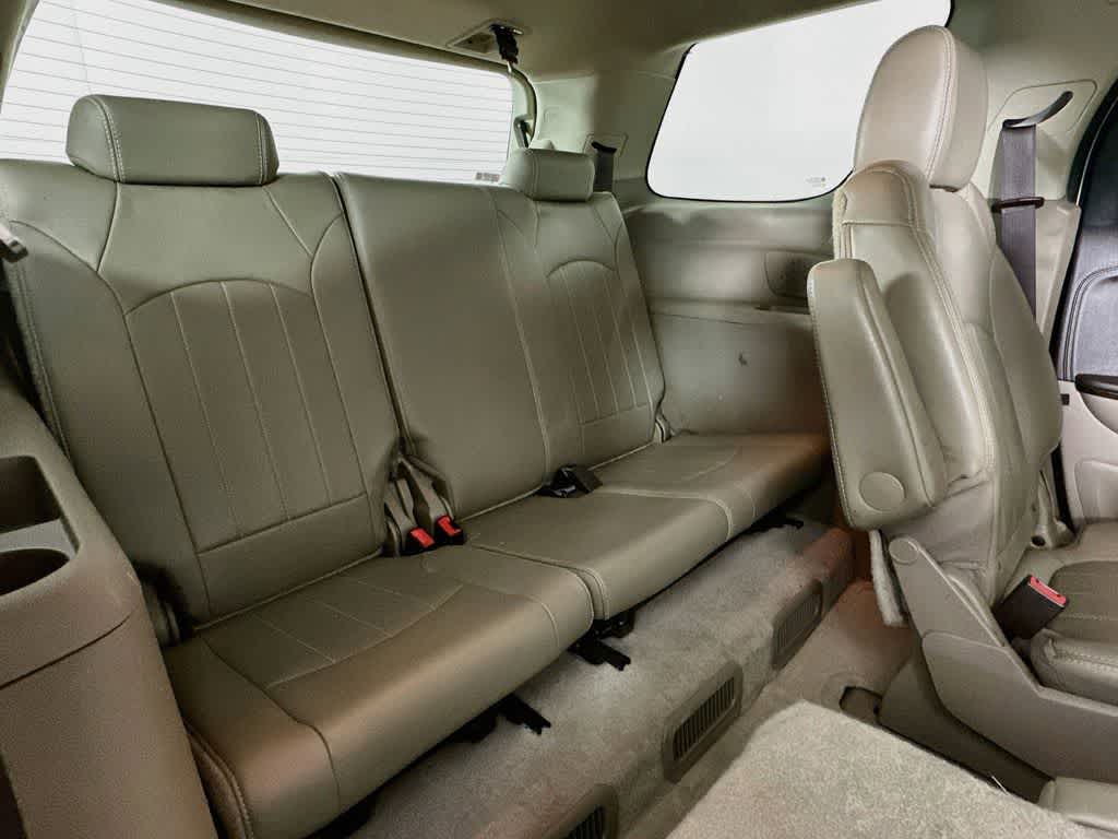 Thumbnail: 2014 GMC Acadia - 32