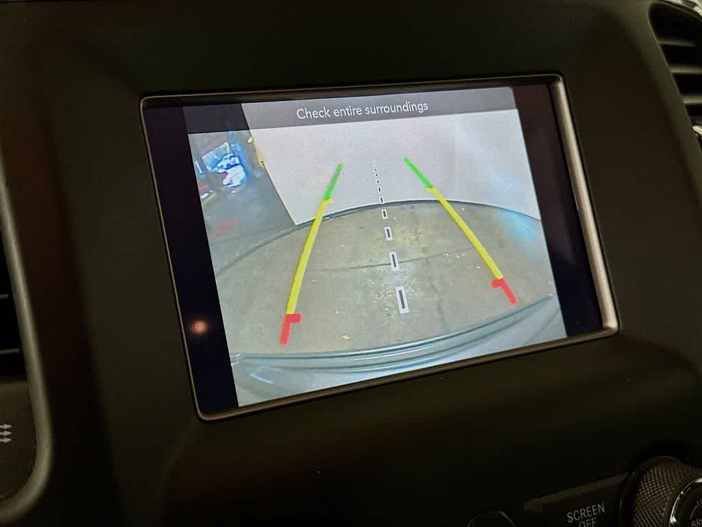 Thumbnail: 2021 Jeep Grand Cherokee - 28