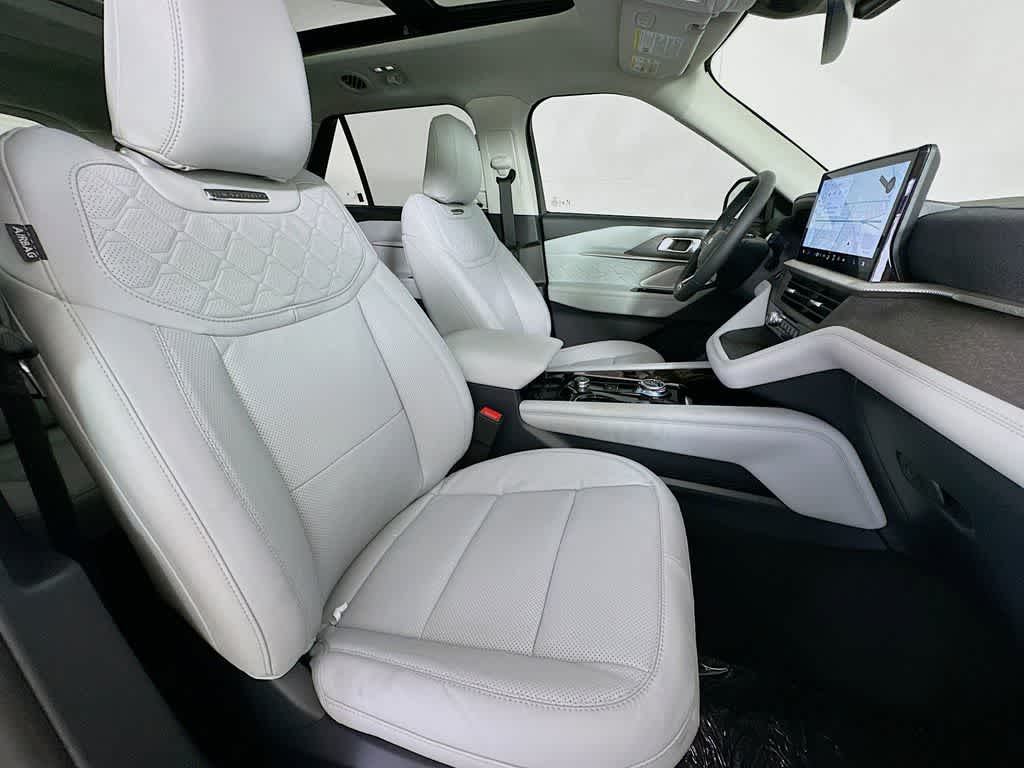 Thumbnail: 2025 Ford Explorer - 15