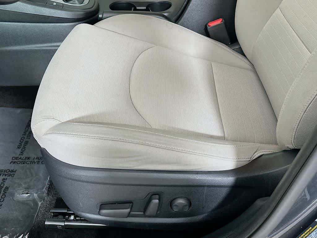 Thumbnail: 2019 Kia Forte - 31