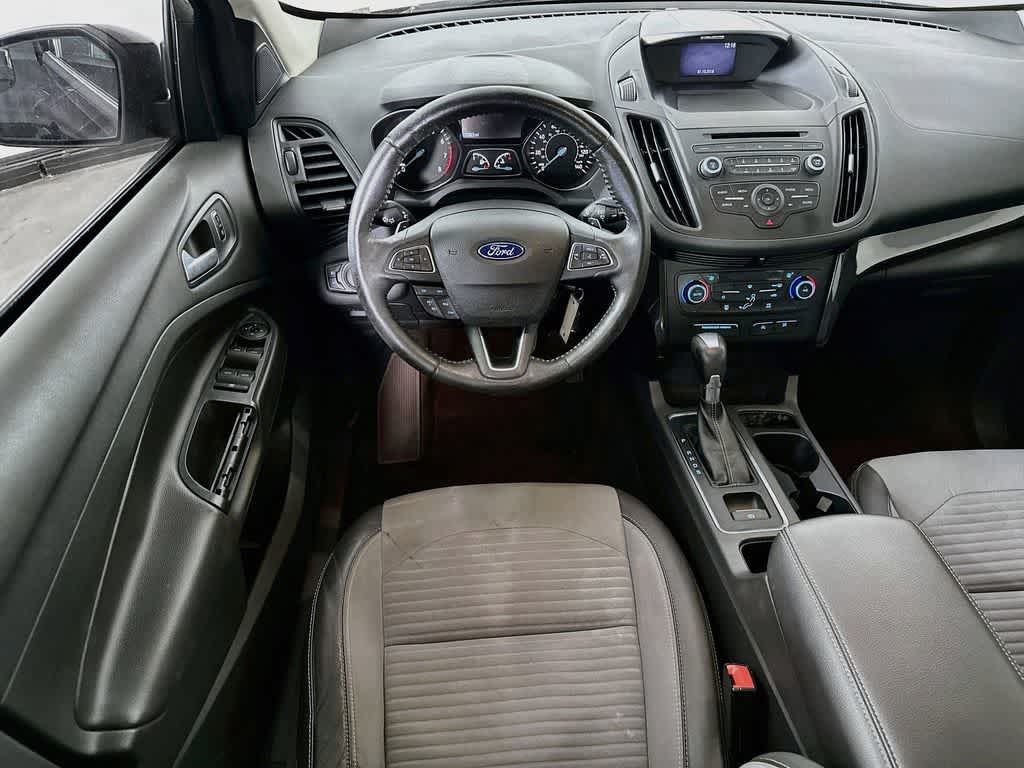 Thumbnail: 2017 Ford Escape - 10