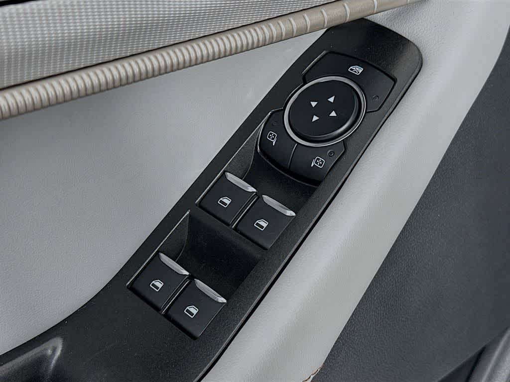 Thumbnail: 2025 Ford Explorer - 29