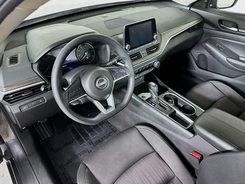 Thumbnail: 2024 Nissan Altima - 2