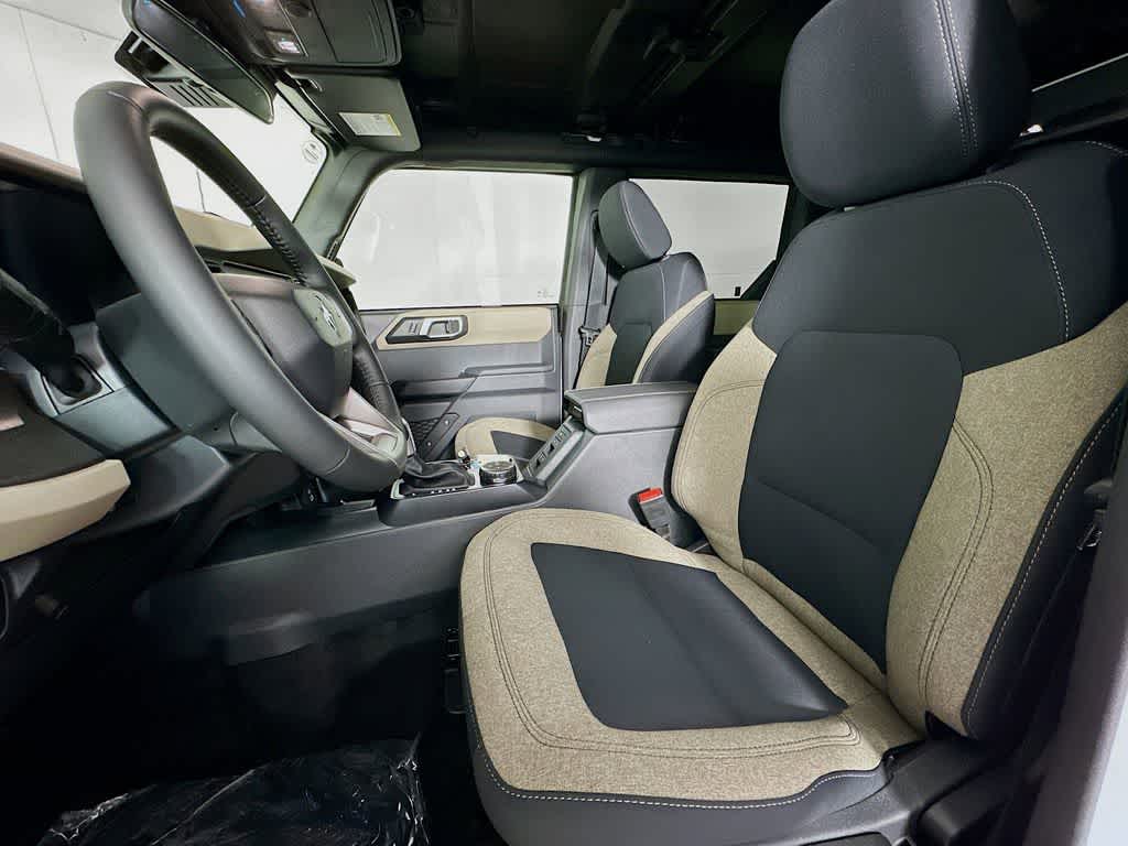 Thumbnail: 2025 Ford Bronco - 12