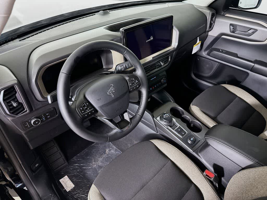 Thumbnail: 2025 Ford Bronco Sport - 2