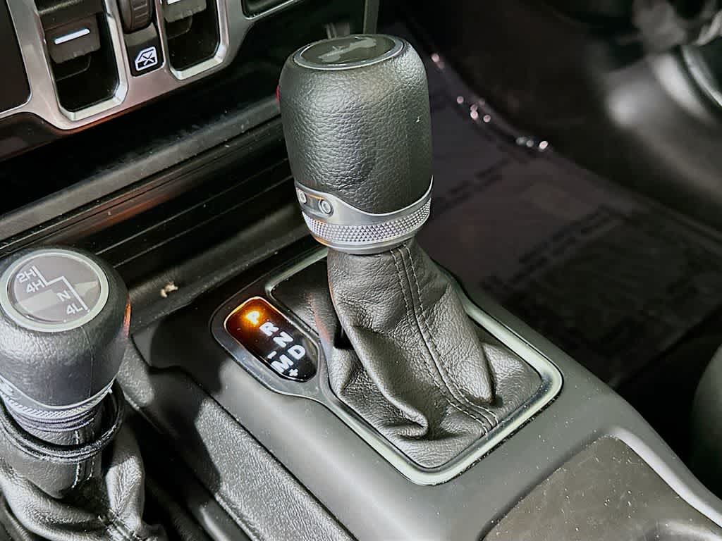 Thumbnail: 2021 Jeep Wrangler - 19