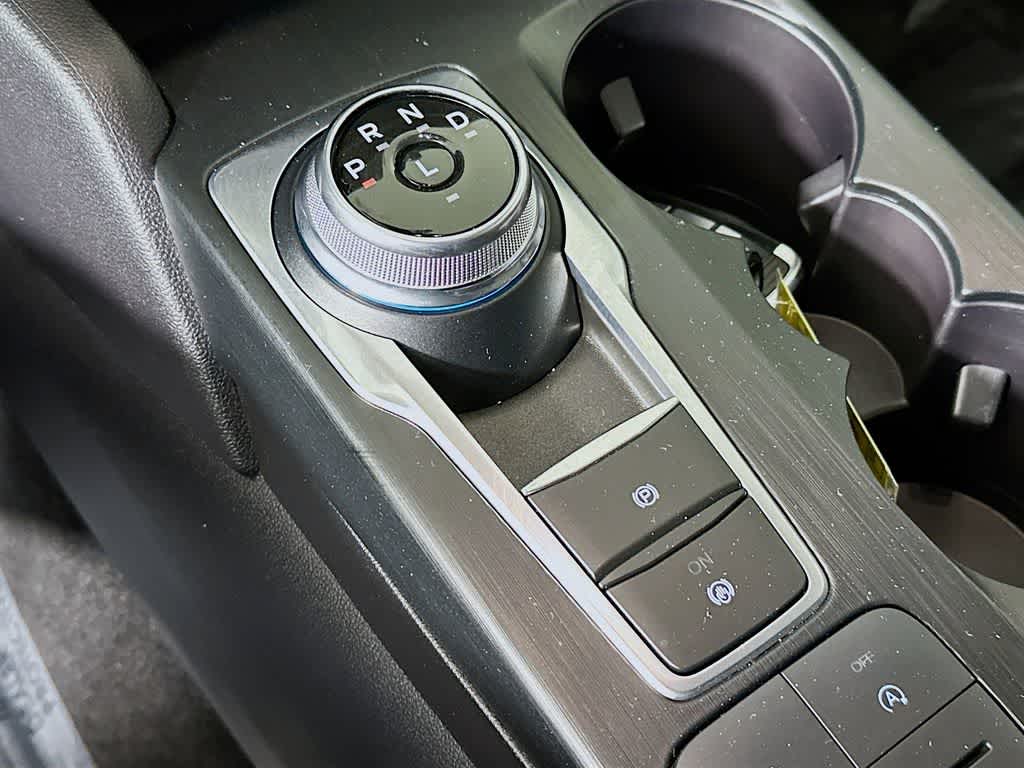 Thumbnail: 2022 Ford Escape - 19