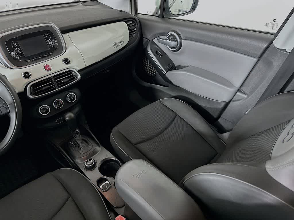 Thumbnail: 2016 Fiat 500X - 10