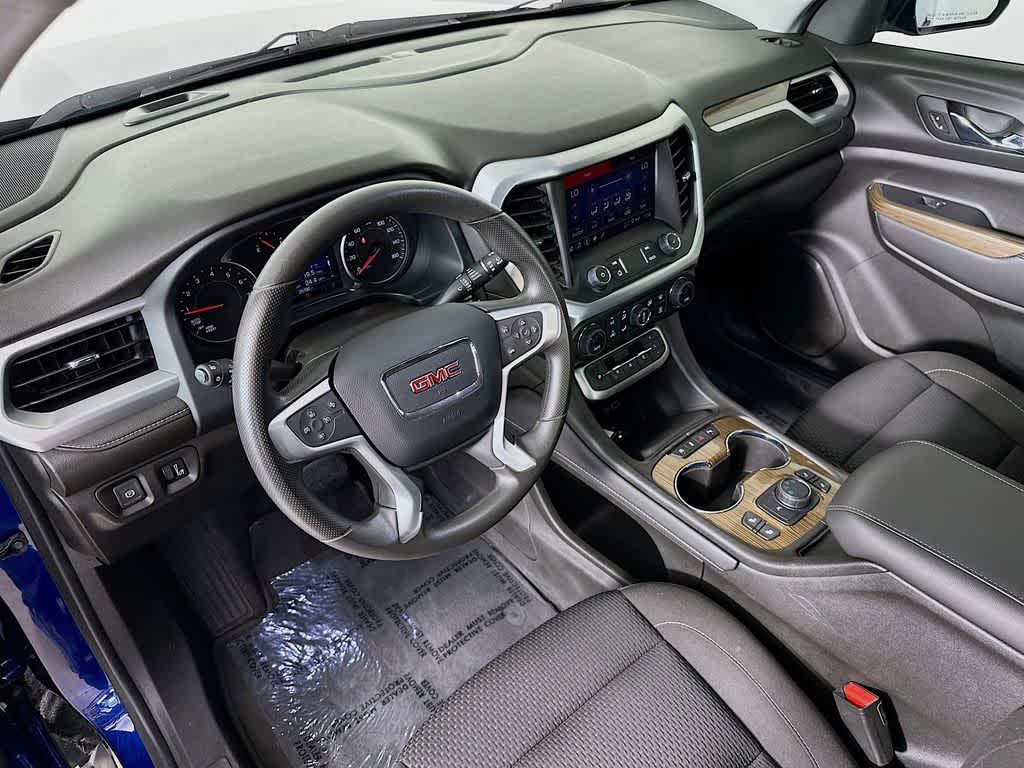 Thumbnail: 2023 GMC Acadia - 2