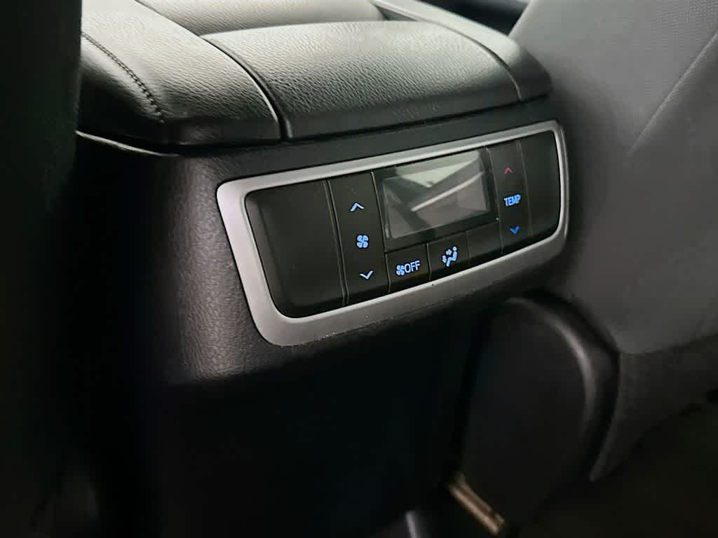 Thumbnail: 2018 Toyota Highlander - 13
