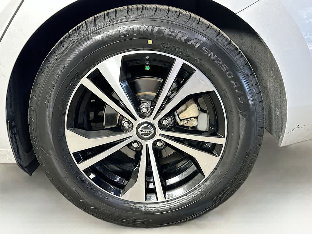 Thumbnail: 2023 Nissan Sentra - 8