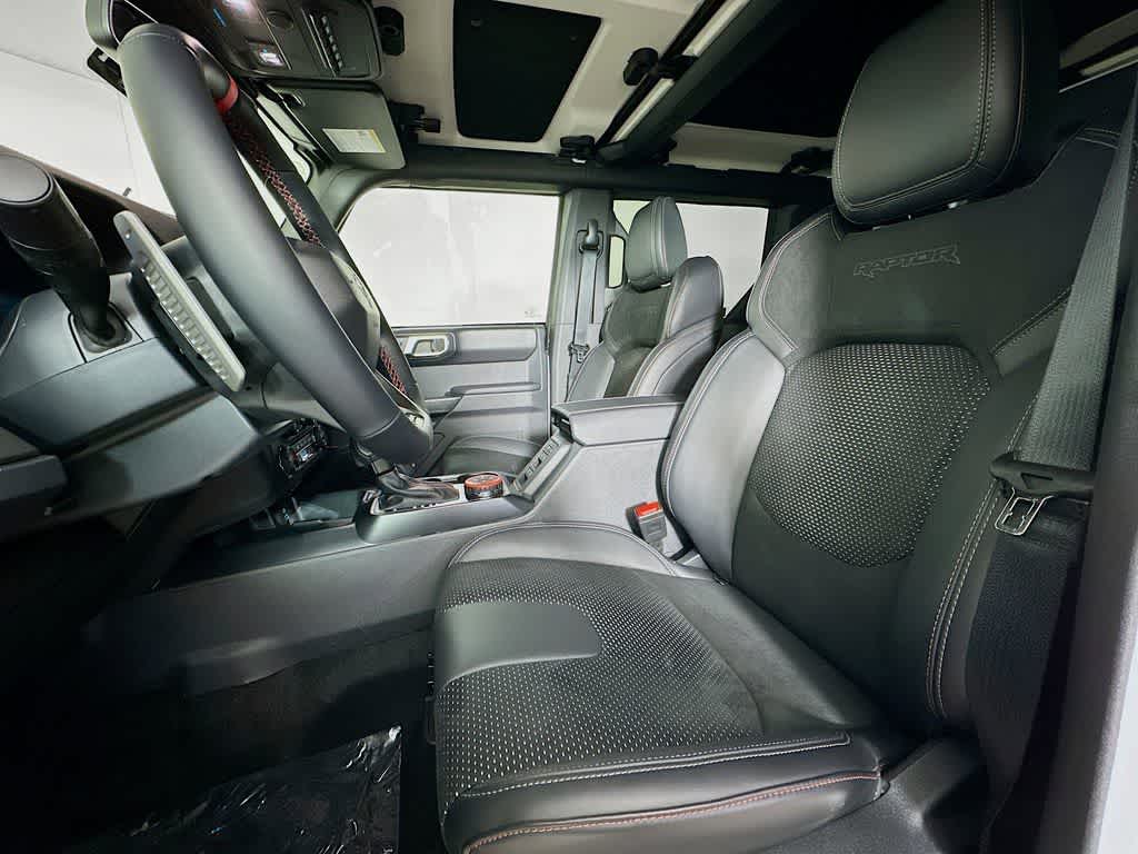 Thumbnail: 2025 Ford Bronco - 12