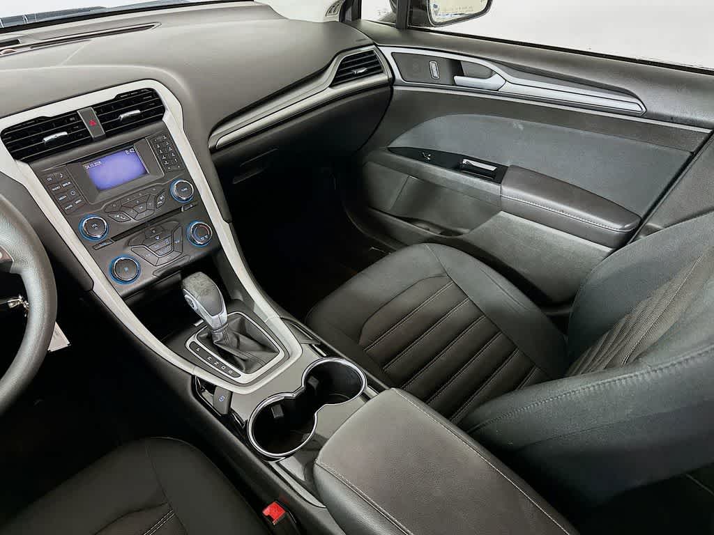 Thumbnail: 2014 Ford Fusion - 11