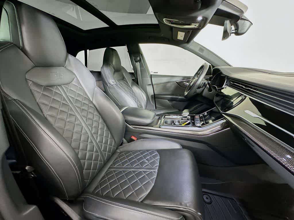 Thumbnail: 2020 Audi SQ8 - 15