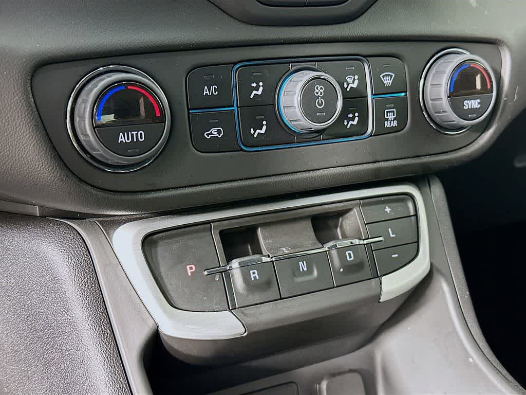 Thumbnail: 2022 GMC Terrain - 18