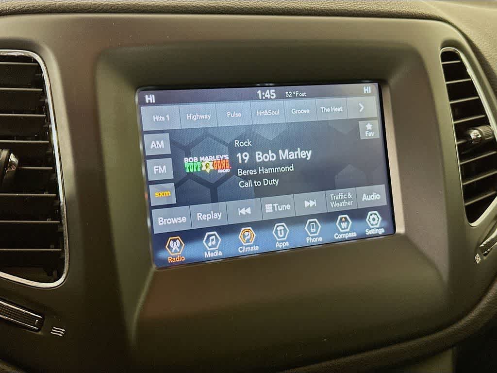 Thumbnail: 2020 Jeep Compass - 17