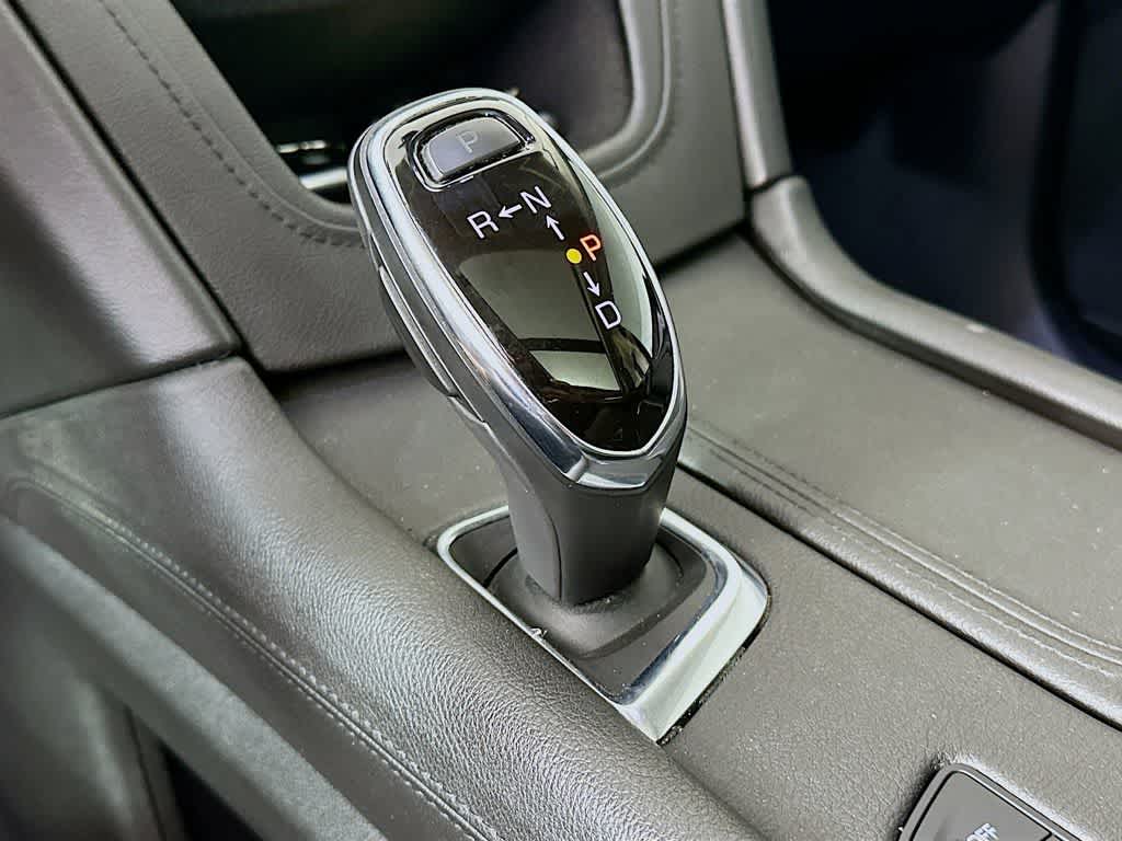 Thumbnail: 2017 Cadillac XT5 - 19