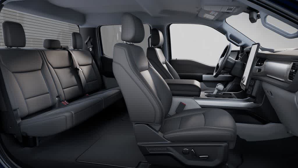 2025 Ford F-150 Lightning Flash 6