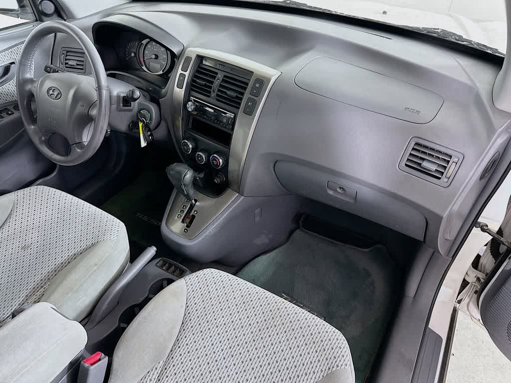 Thumbnail: 2005 Hyundai Tucson - 29