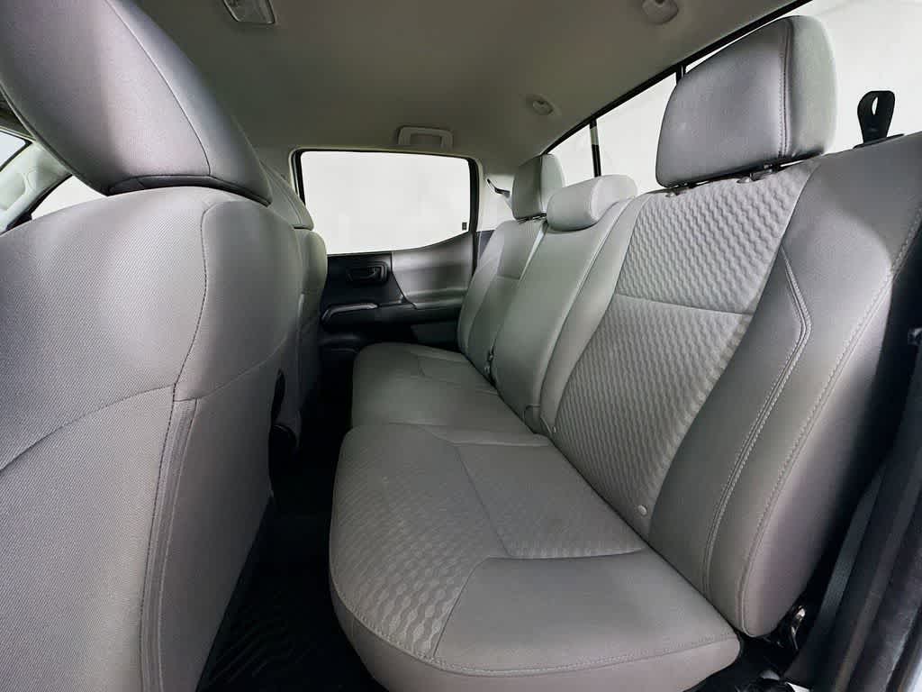 Thumbnail: 2022 Toyota Tacoma - 13