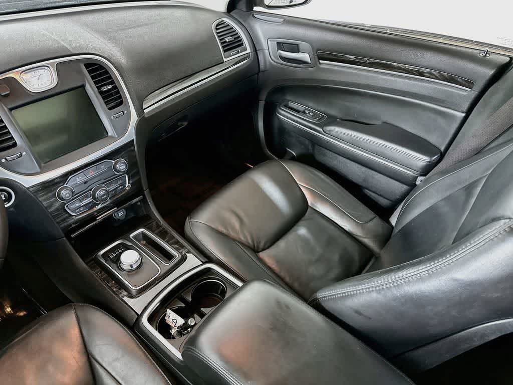 Thumbnail: 2015 Chrysler 300 - 11