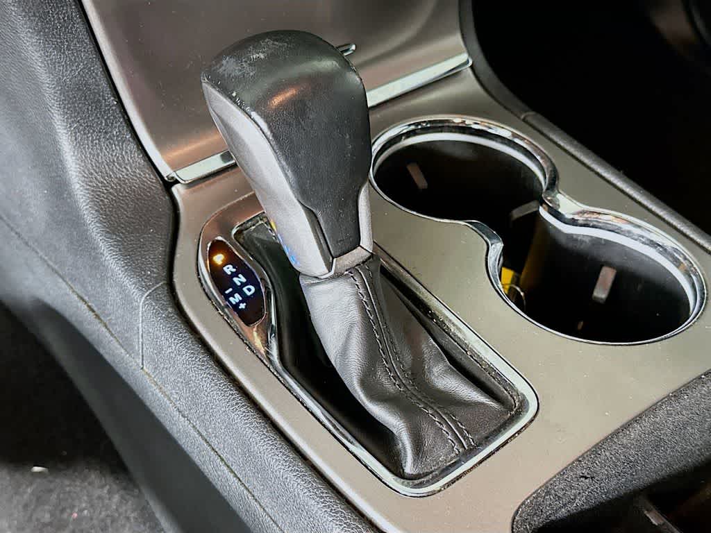 Thumbnail: 2020 Jeep Grand Cherokee - 17