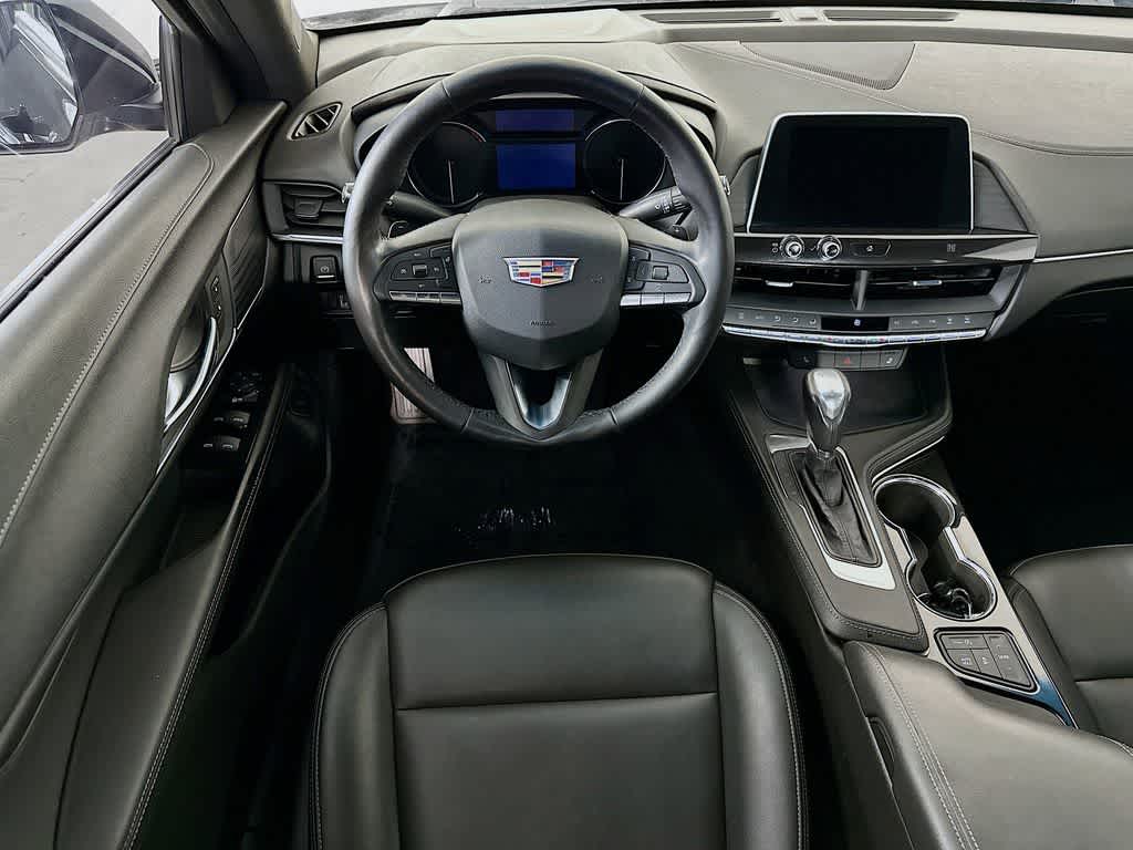 Thumbnail: 2020 Cadillac CT4 - 10