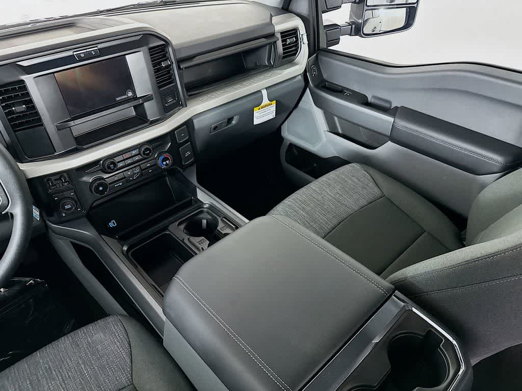 Thumbnail: 2026 Ford F-250 - 11