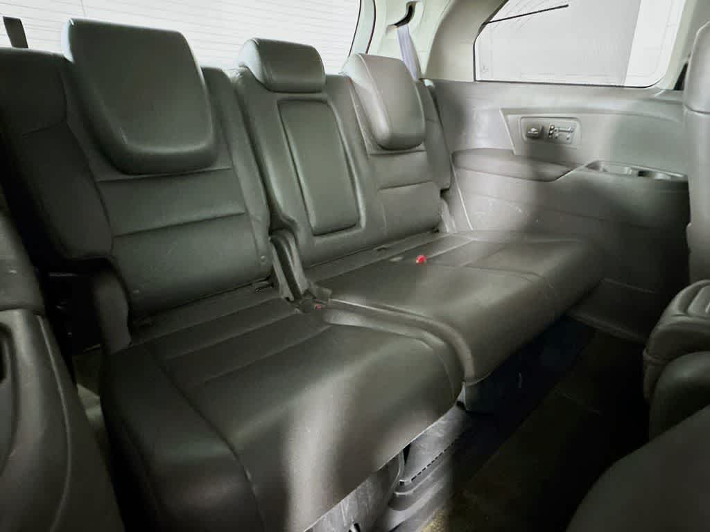 Thumbnail: 2013 Honda Odyssey - 33