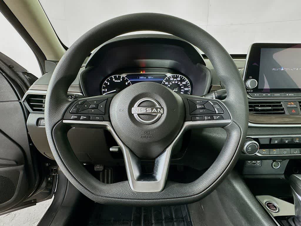Thumbnail: 2024 Nissan Altima - 15