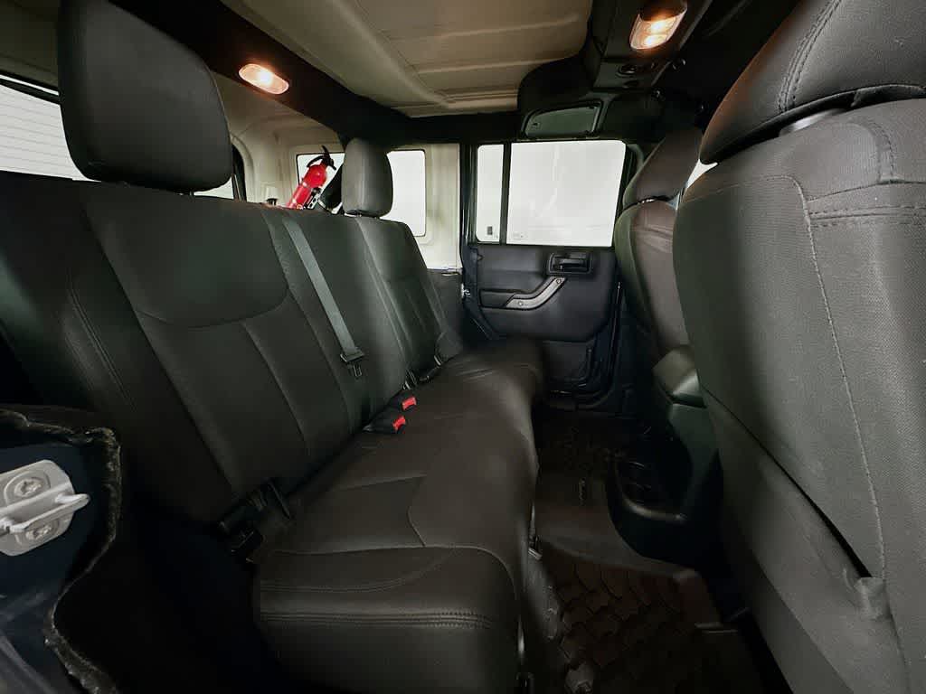 Thumbnail: 2017 Jeep Wrangler - 28