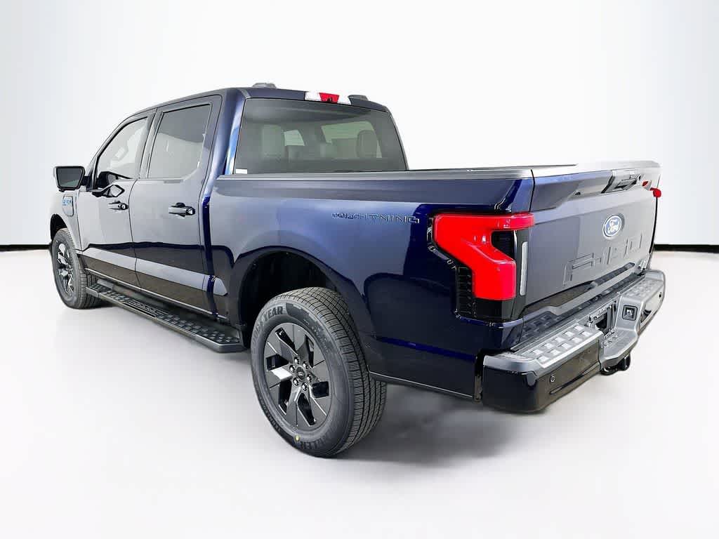 2025 Ford F-150 Lightning Flash 4