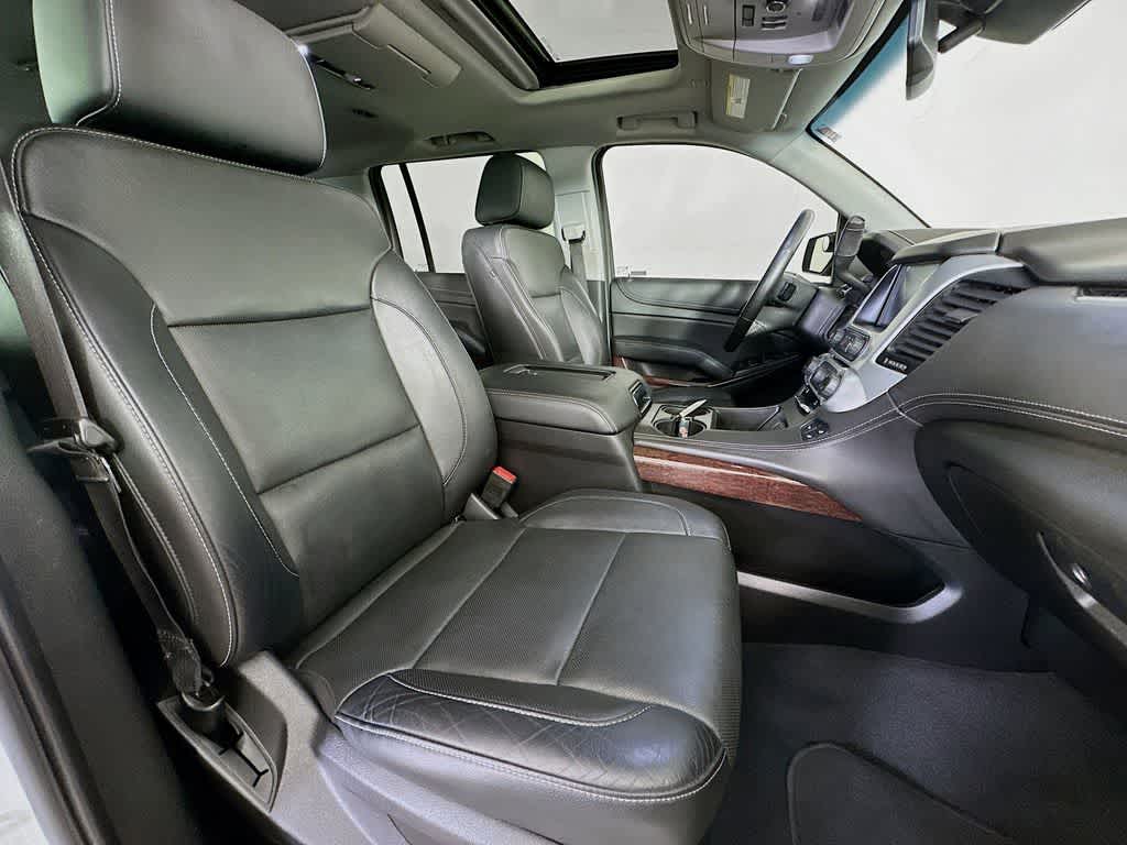 Thumbnail: 2019 GMC Yukon XL - 15