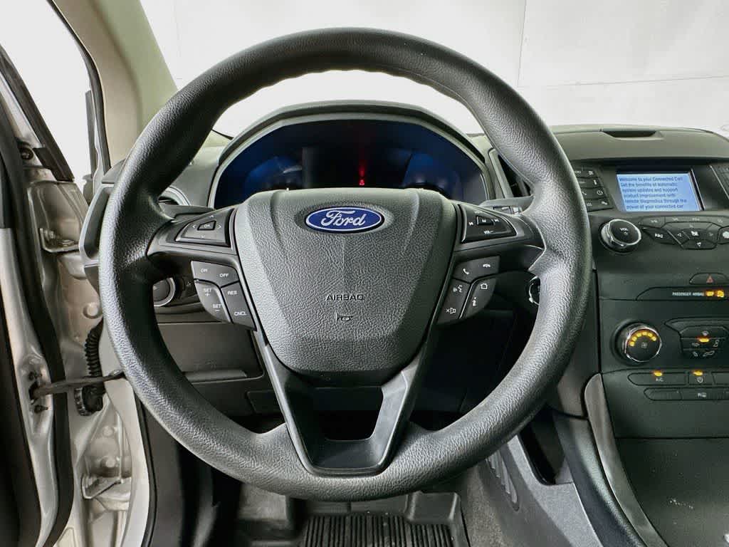 Thumbnail: 2019 Ford Edge - 16