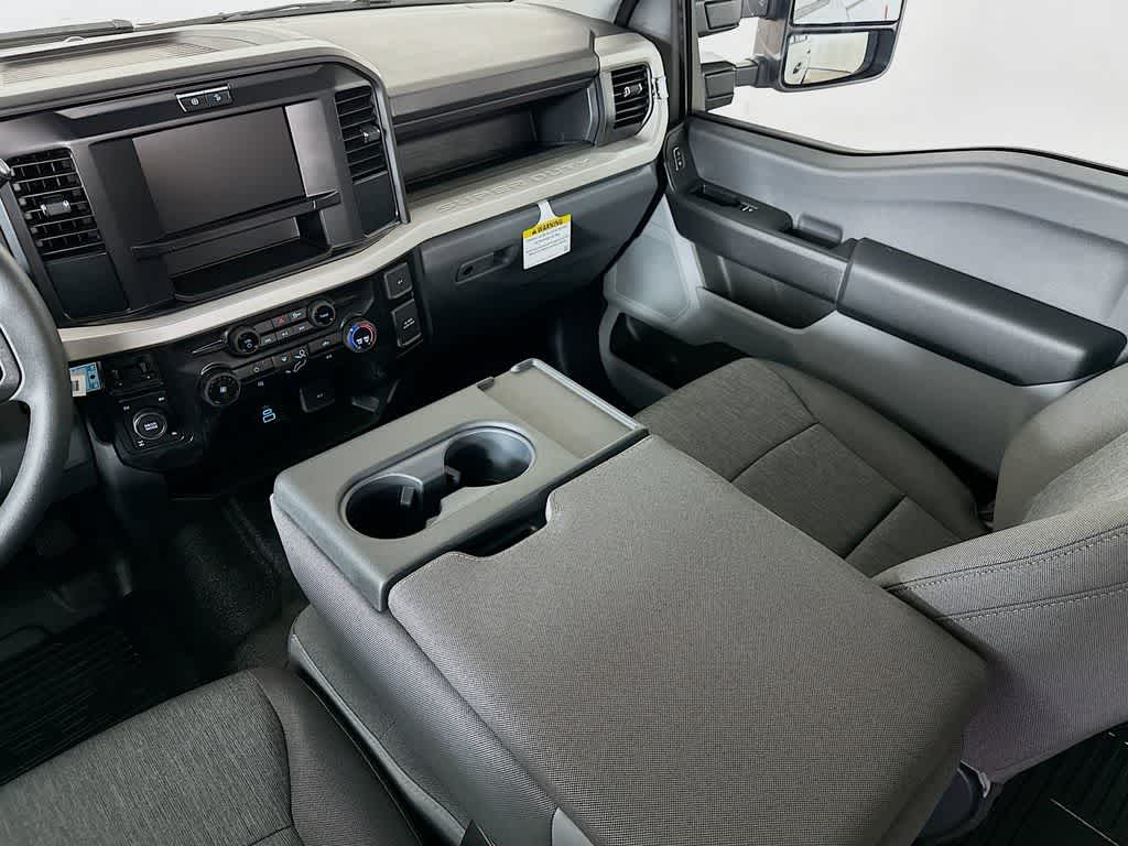 Thumbnail: 2026 Ford F-250 - 11