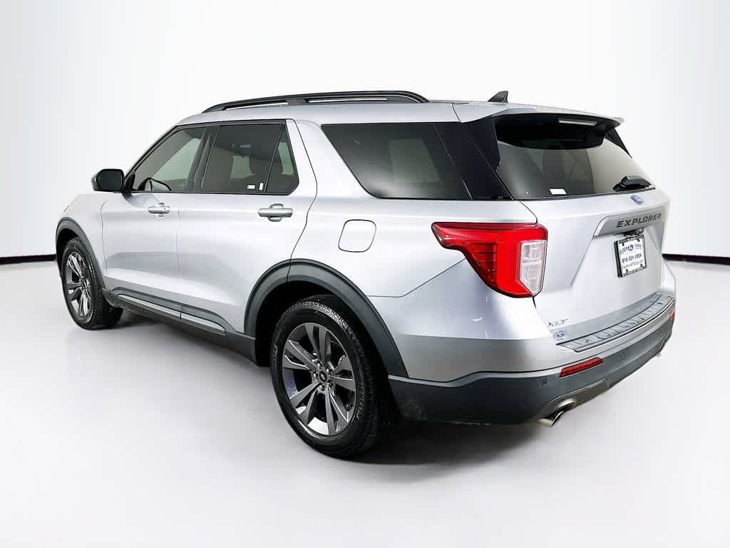 Thumbnail: 2022 Ford Explorer - 4