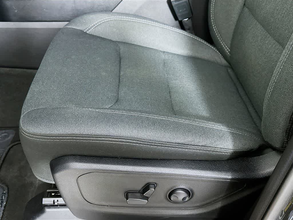 Thumbnail: 2022 RAM 1500 - 30