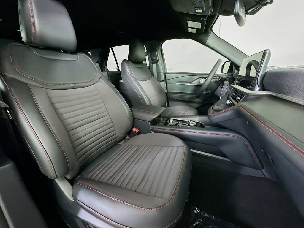 Thumbnail: 2026 Ford Explorer - 15