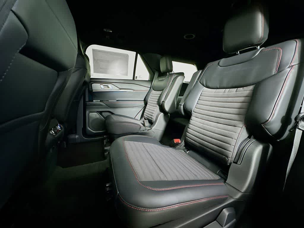 Thumbnail: 2025 Ford Explorer - 14