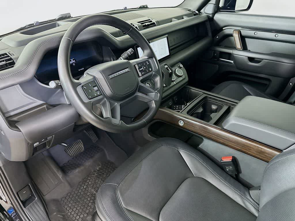 Thumbnail: 2024 Land Rover Defender - 2