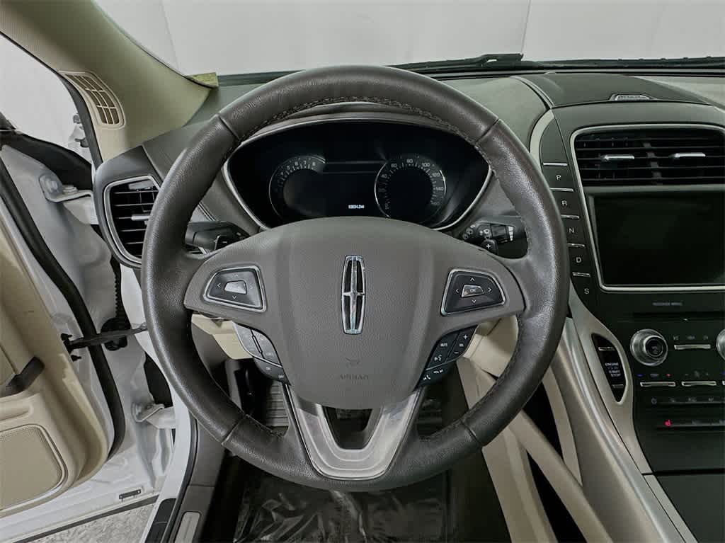 2018 Lincoln MKX Premiere 16