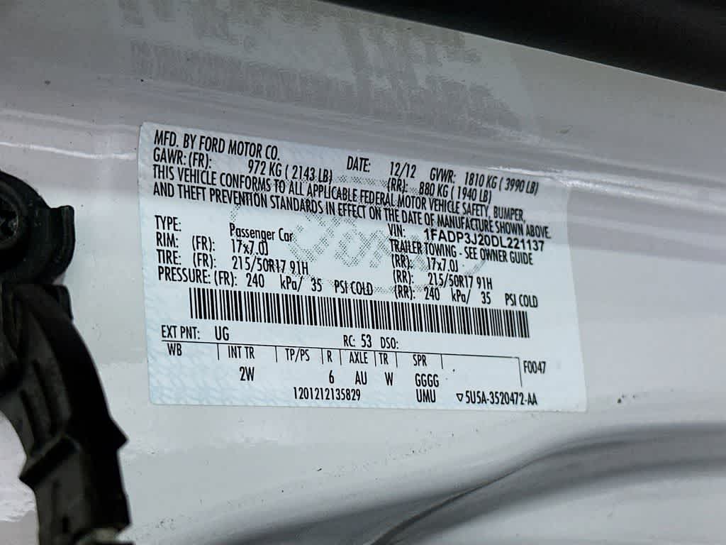 Thumbnail: 2013 Ford Focus - 21