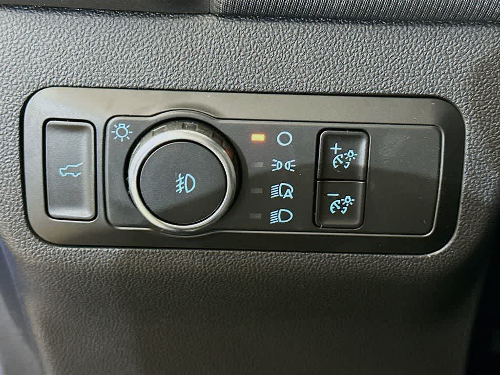 Thumbnail: 2025 Ford Bronco Sport - 25