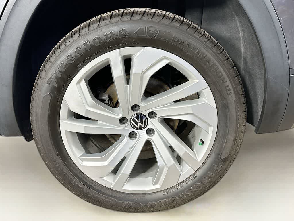 Thumbnail: 2021 Volkswagen Atlas - 8