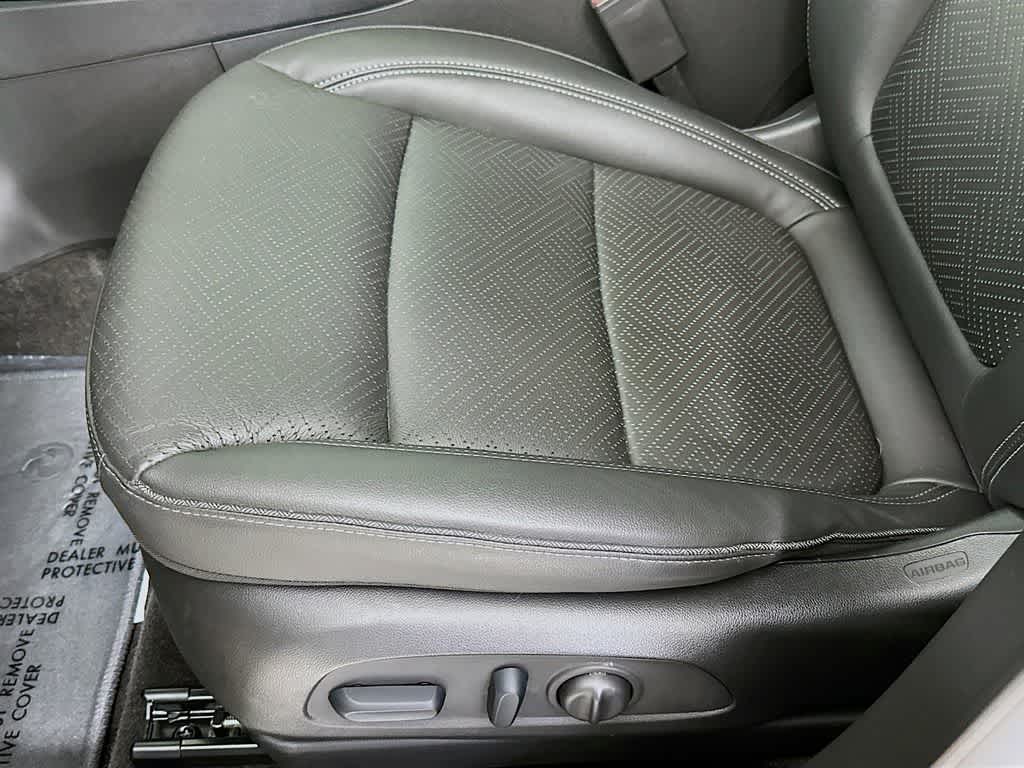 Thumbnail: 2023 Buick Encore GX - 28
