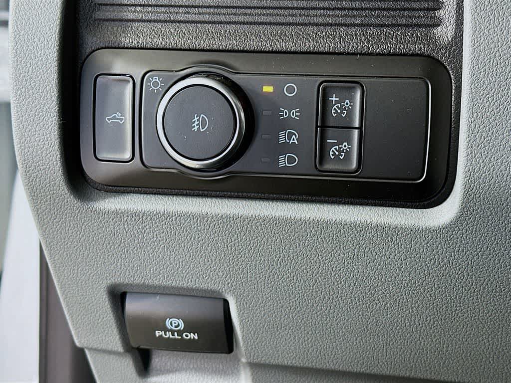 Thumbnail: 2026 Ford F-250 - 26